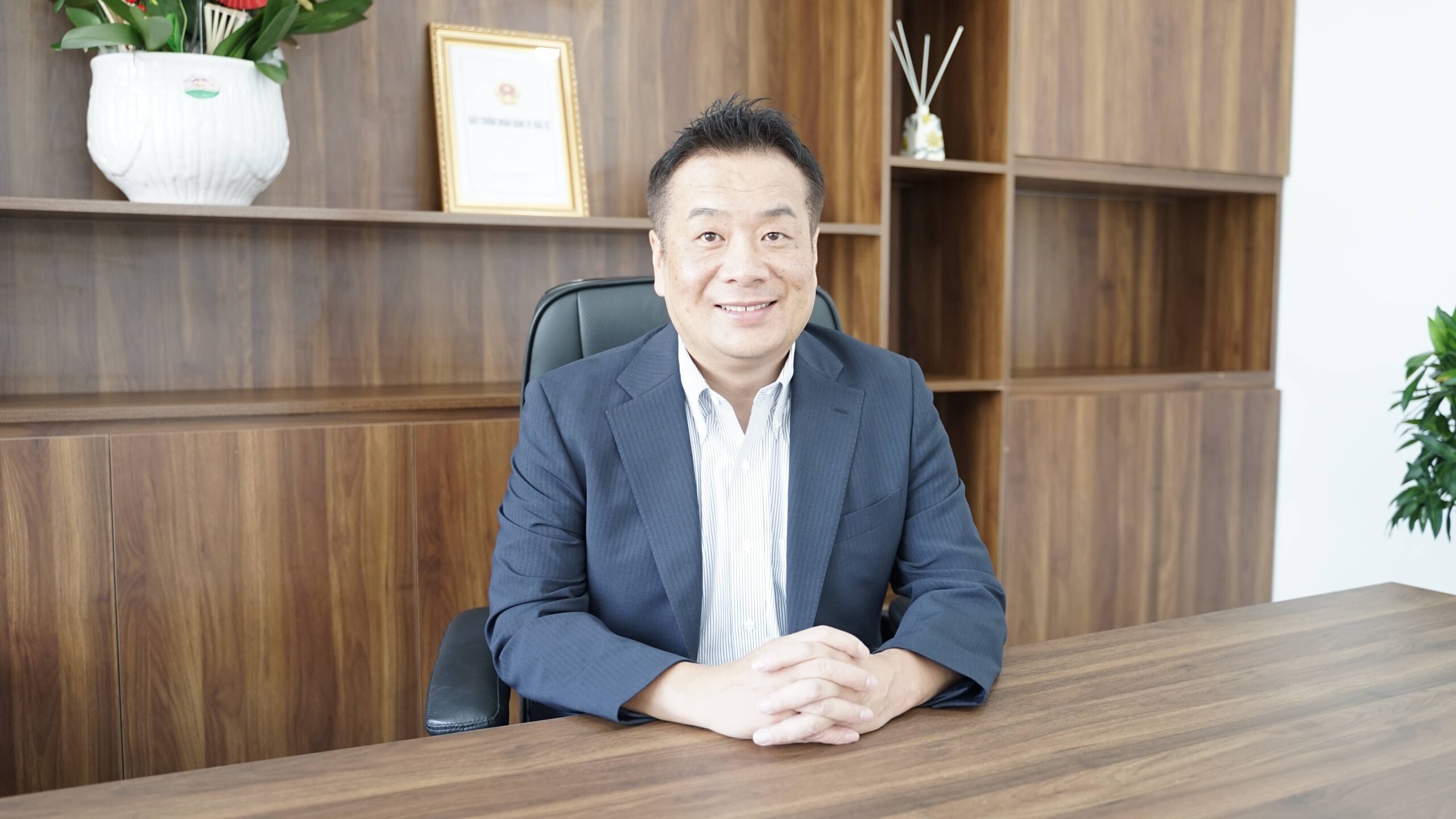 株式会社ロイヤルオートサービス代表 中田 忠章氏 | 社長の履歴書